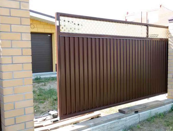 Эстетика и Надежность: Ворота Grand Line для Вашего Дома в Благовещенске от 37354 руб